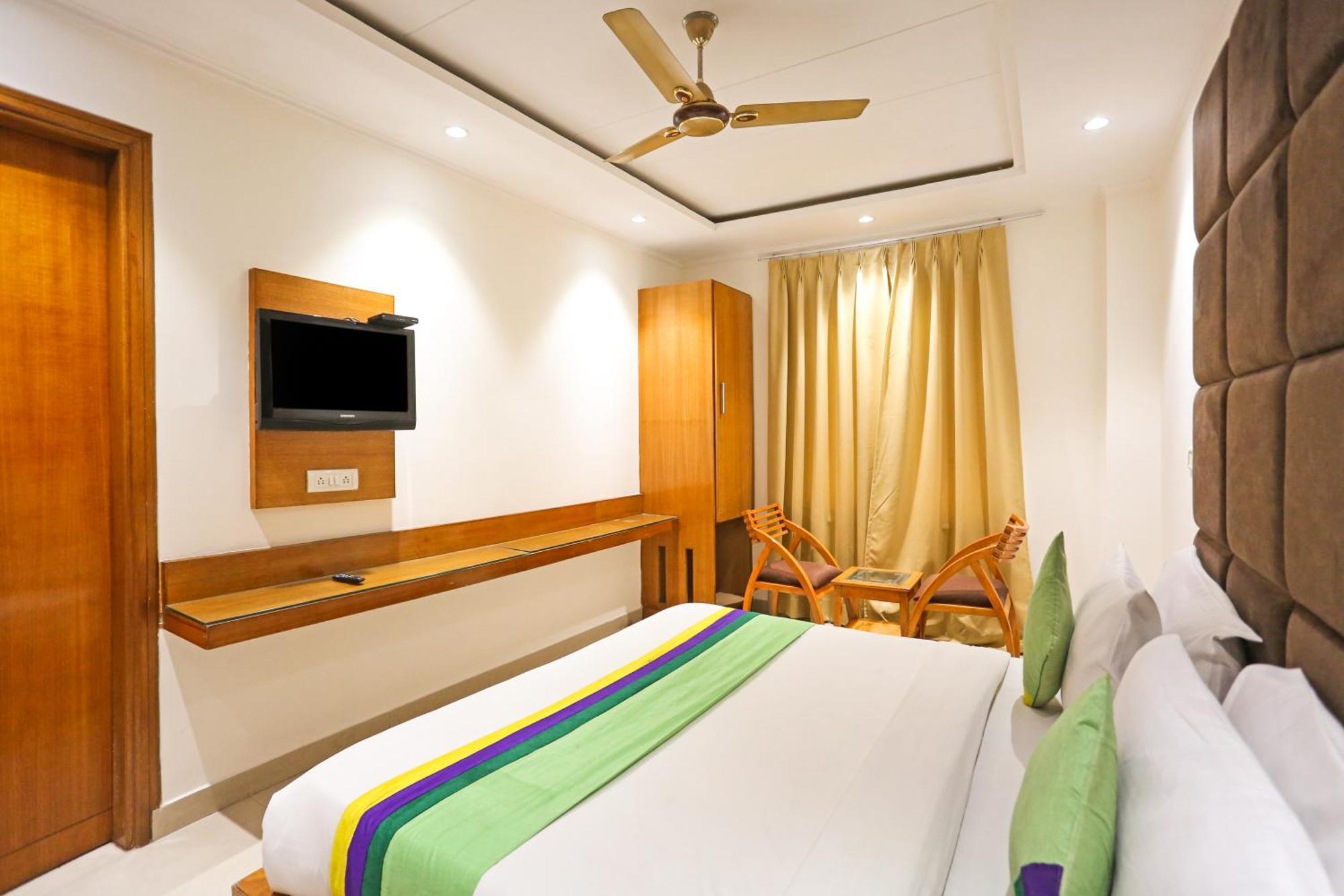 Hotel Fortuner, Karol Bagh, New Delhi Exterior photo