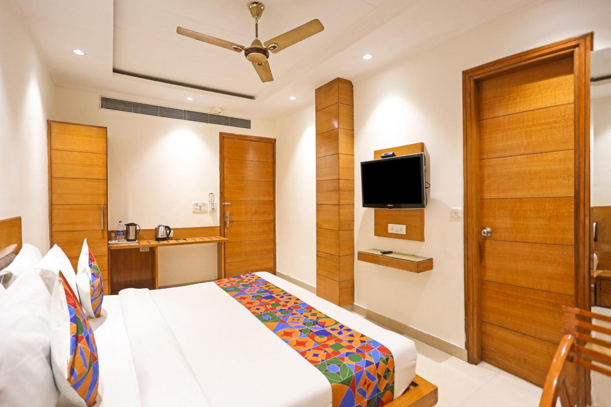 Hotel Fortuner, Karol Bagh, New Delhi Exterior photo